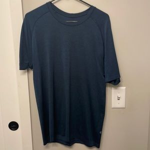 Lululemon Metal Vent Tech Tee Workout Shirt
